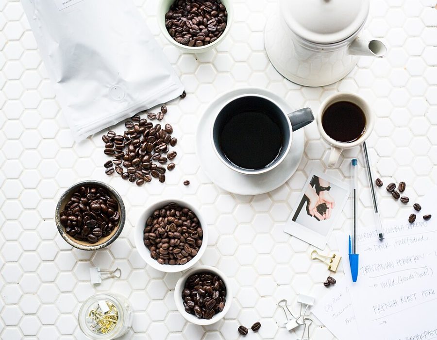 Roast notes and tasting cups